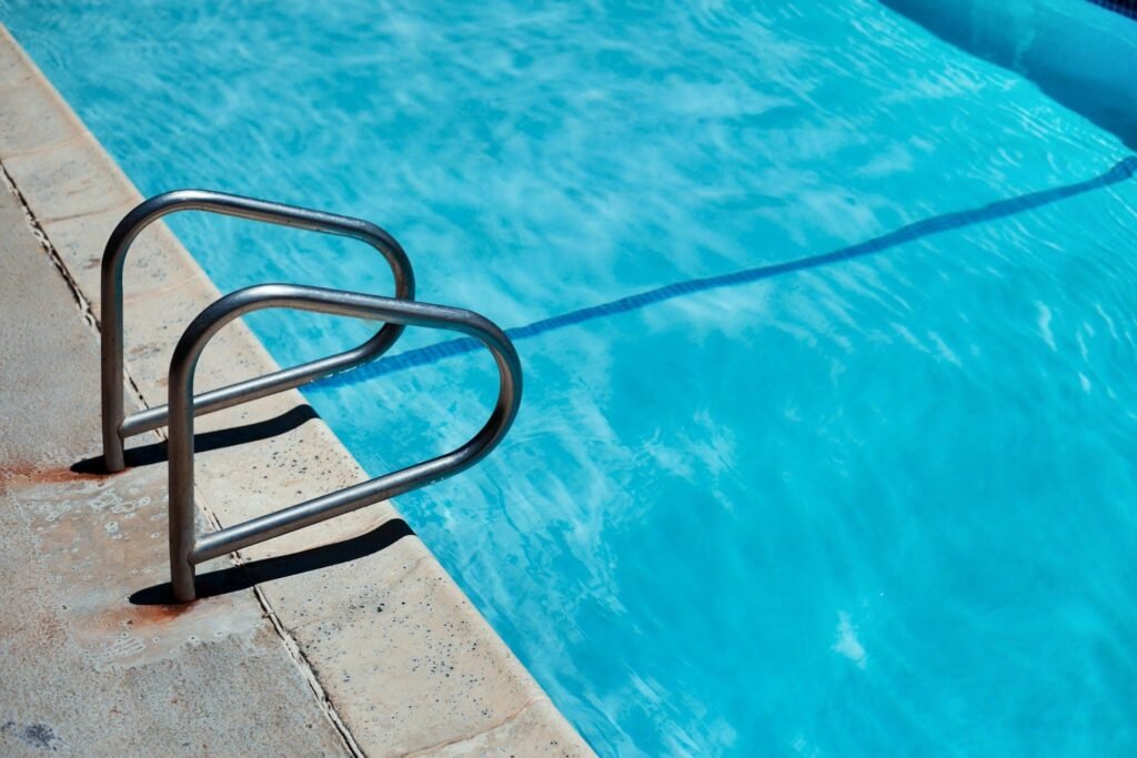 Equilibrio del agua de la piscina